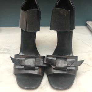 Black Prada Shoes - Size 39/ 8.5